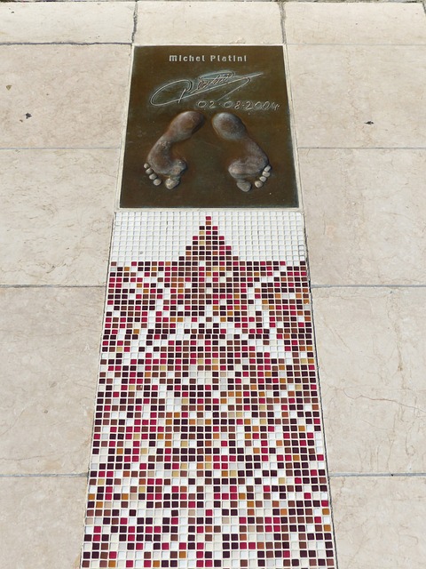 吸引更多球 吸引更多球